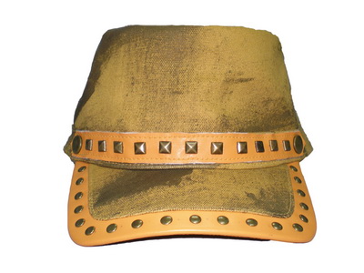 HCA 004